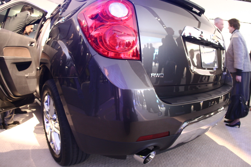 Illustration for article titled 2010 Chevy Equinox: The Tall Malibu Wagon Debuts